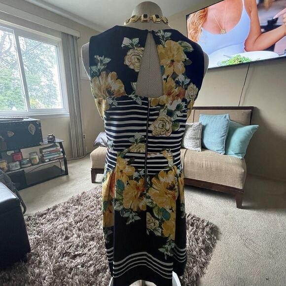 DB Estb 1962 Navy White Yellow Spring Summer Floral Striped Pleated Dress Sz 16 - Picture 12 of 15